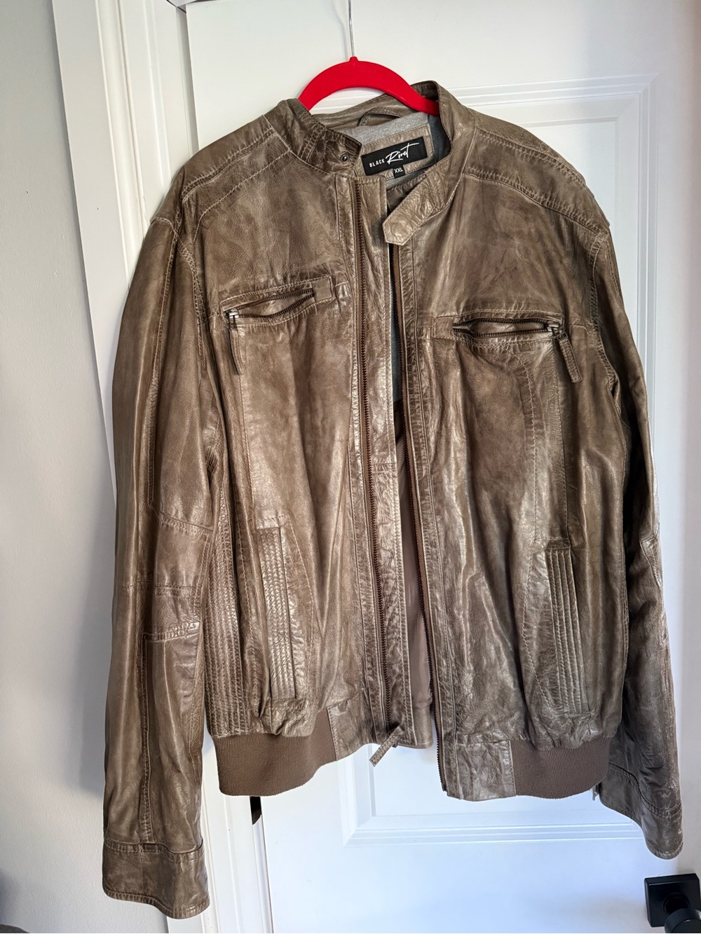 Black Rivet Taupe Leather Bomber Jacket Vintage Y2K Wilson’s Leather